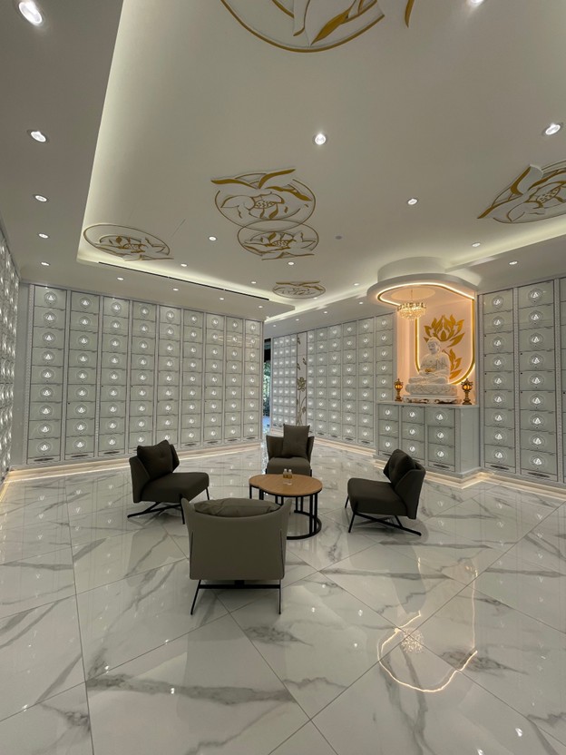 Nirvana Columbarium / 富贵骨灰位价格表 / 豪华室内灵位设计 / 马来西亚殡葬服务
