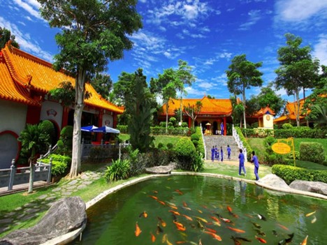 Nirvana Garden Landscape / 富贵山庄锦鲤池 / 中式建筑墓园设计 / 风水宝地好山好水推荐